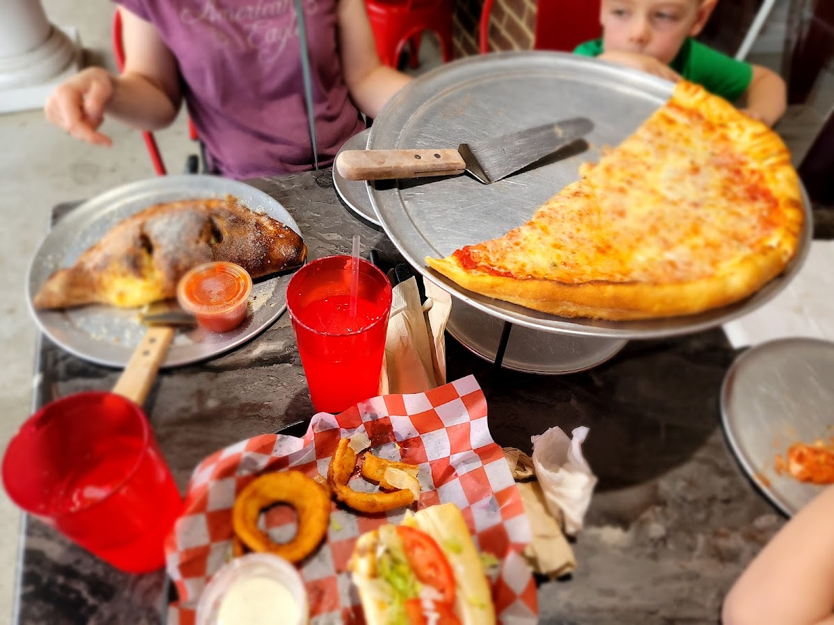 Little Maria's Pizza & Subs-5