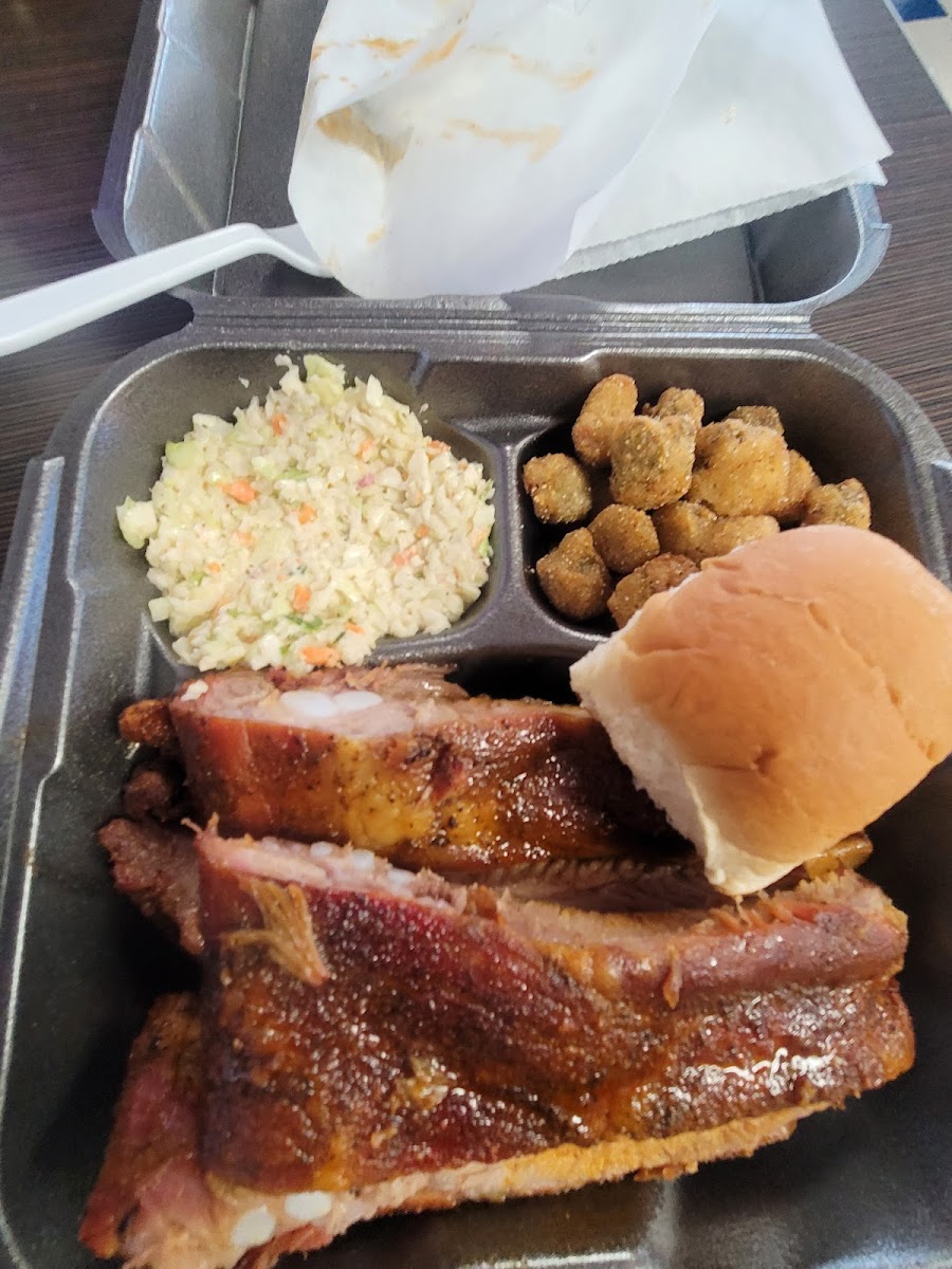 Little Willie's Bbq Pearl-5