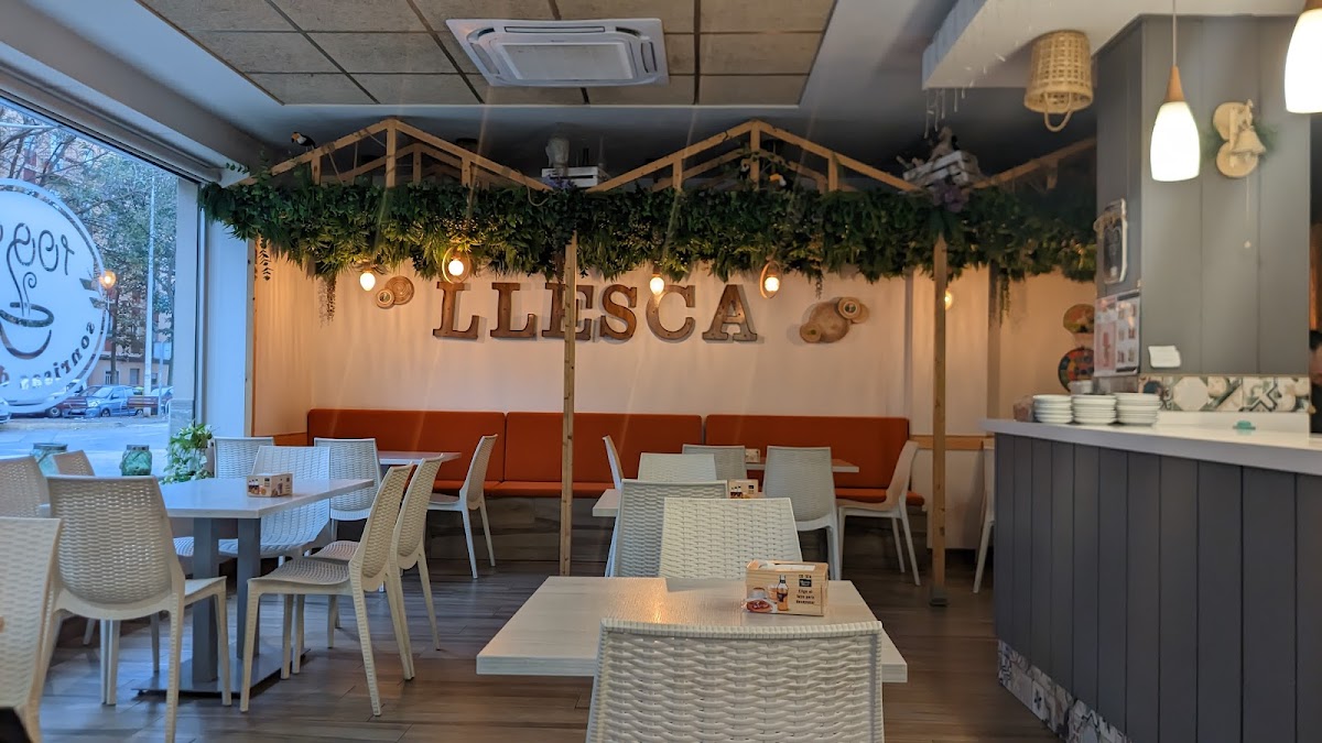 Llesca. Pà I Café