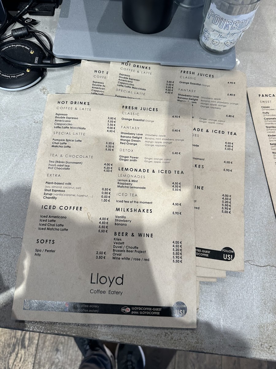 Menu Lloyd Coffee Eatery Louise-3