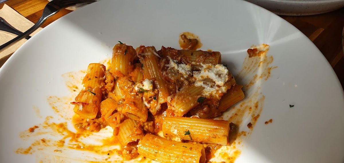 Local Eat-10