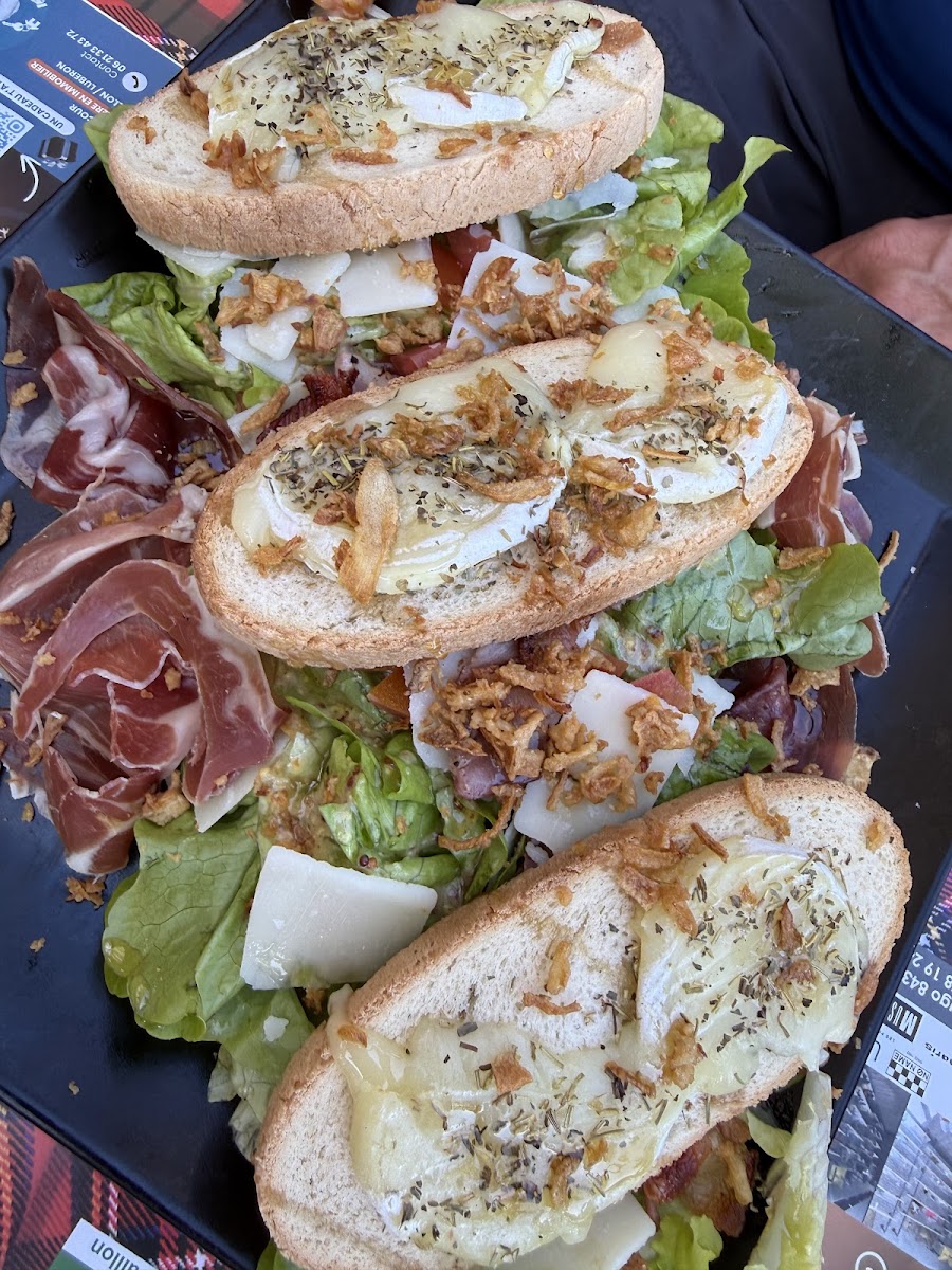 Loch Ness Café-4