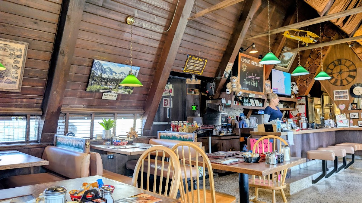 Lodge Coffee Shop-4