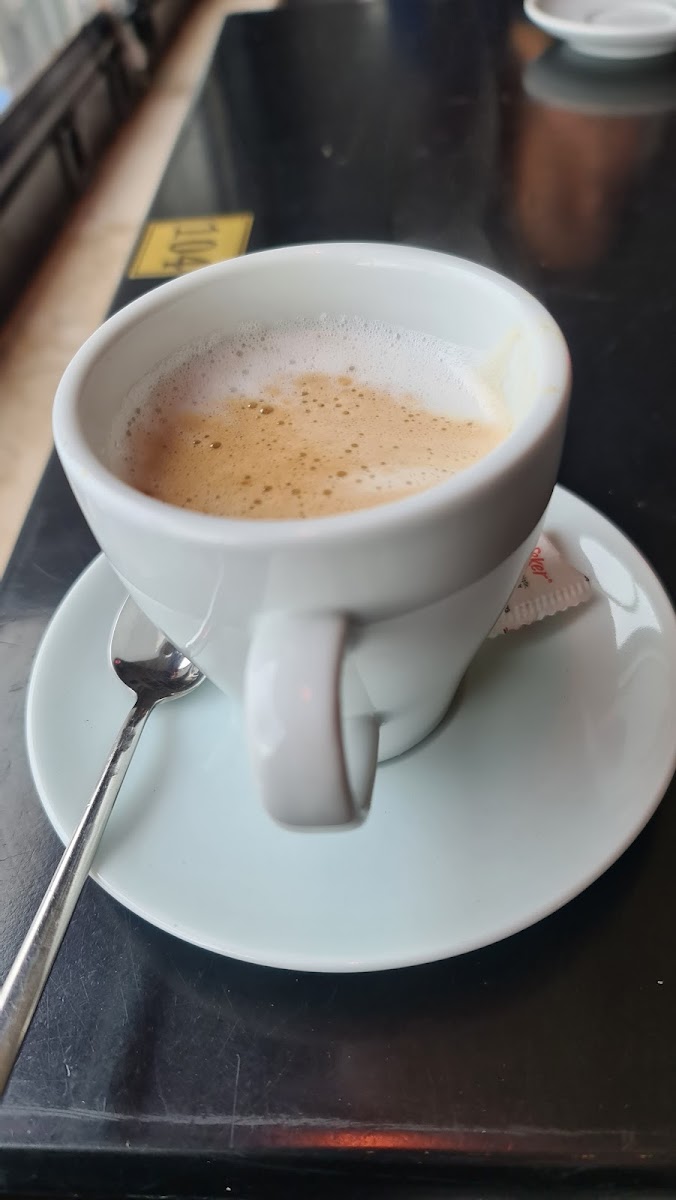 Loja Cafe & Restaurant-8