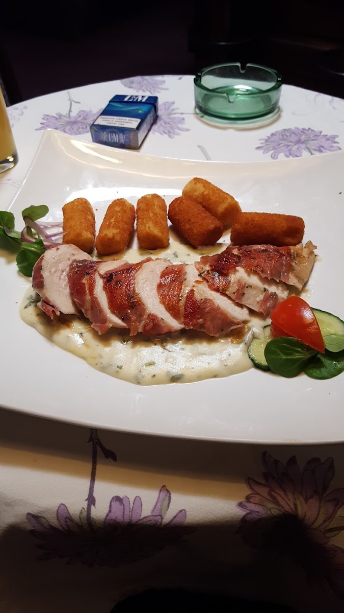 Lokal 97 Restaurant Pizza Bar (Ehemals Cafe Fischer)-9