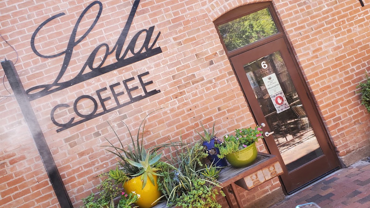 Lola Coffee