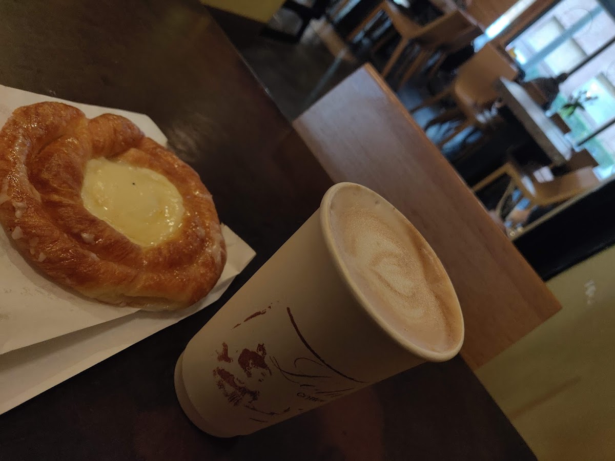 Lola Coffee-10
