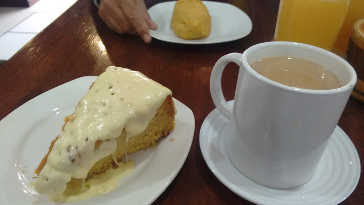 Los Bolones De La Montubia Cafeteria Manabita-8