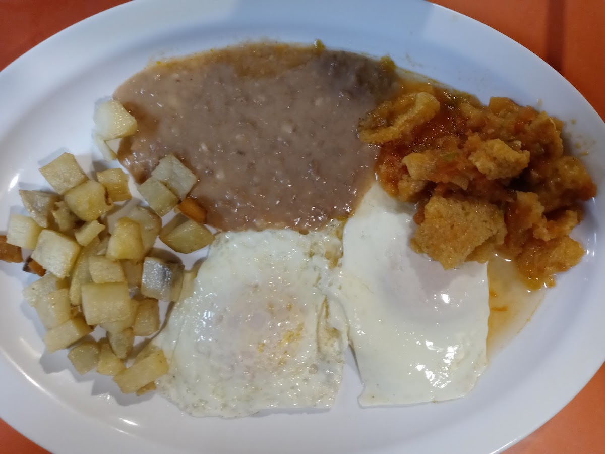 Los Compadres Mexican Restaurant-6