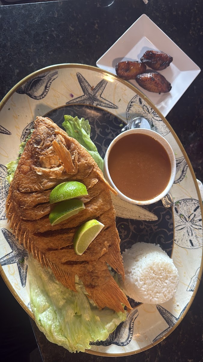 Los Frijolitos Colombian Restaurant-4