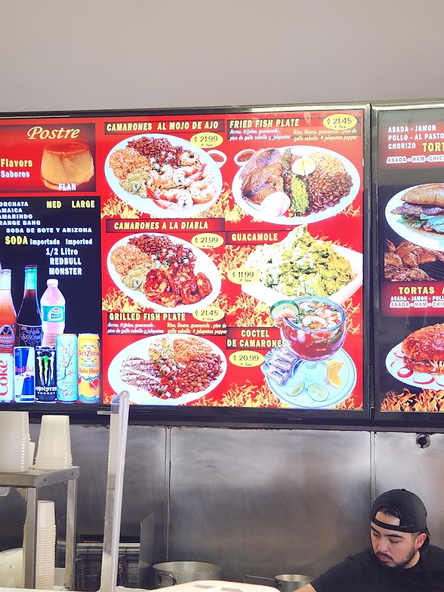Menu Los Tres Pollos #3-1