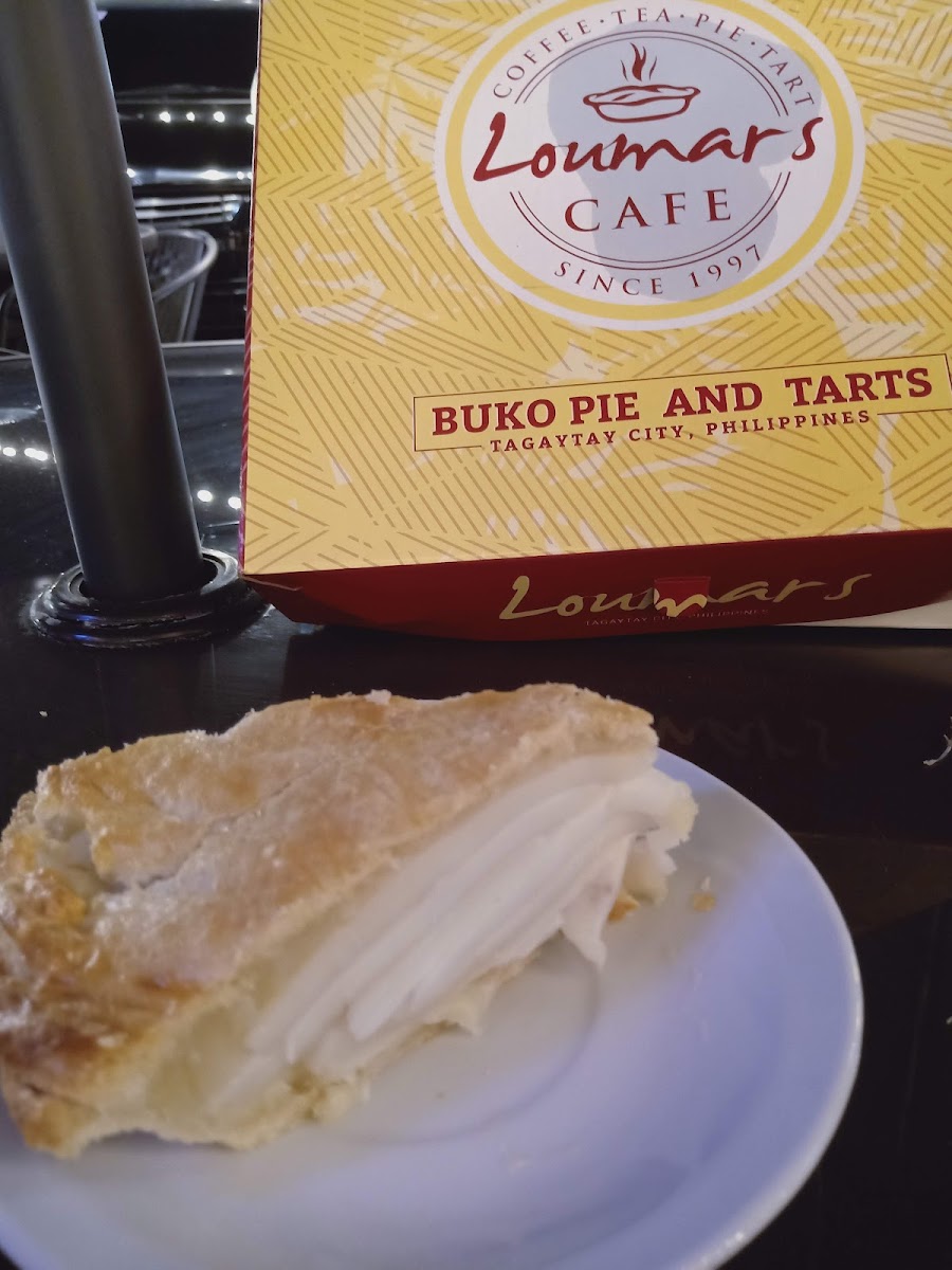 Loumars Cafe & Restaurant - Tagaytay Francisco-5
