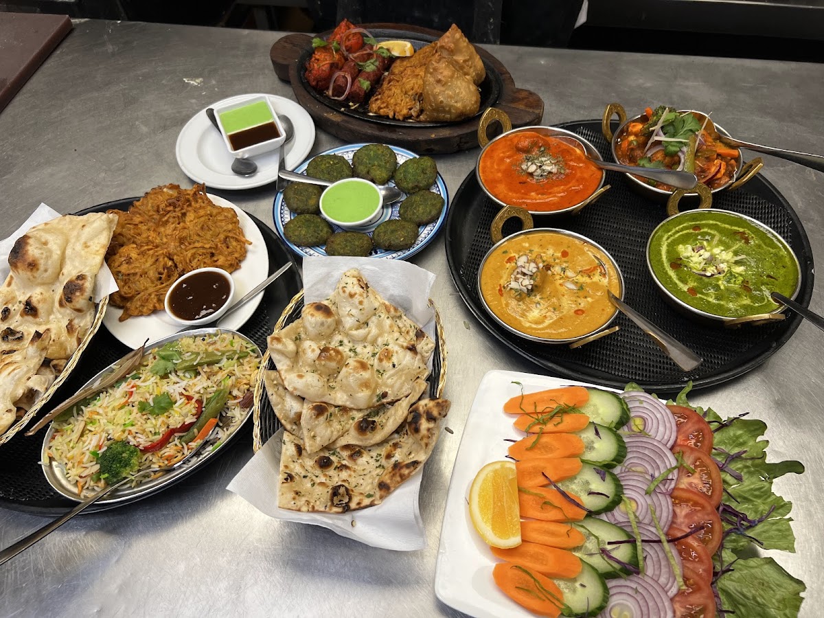 Lovely India Restaurant & Bar-4
