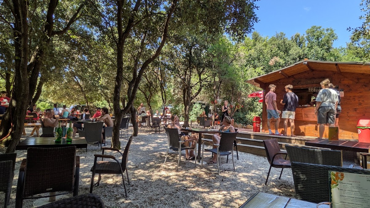 Luan Beach Bar