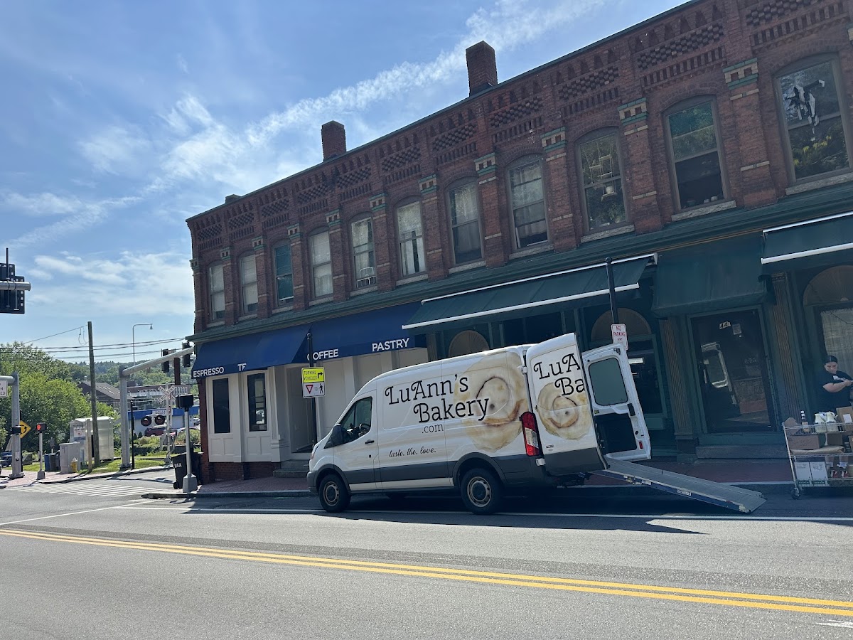 Luann's Bakery & Cafe - Stafford-3