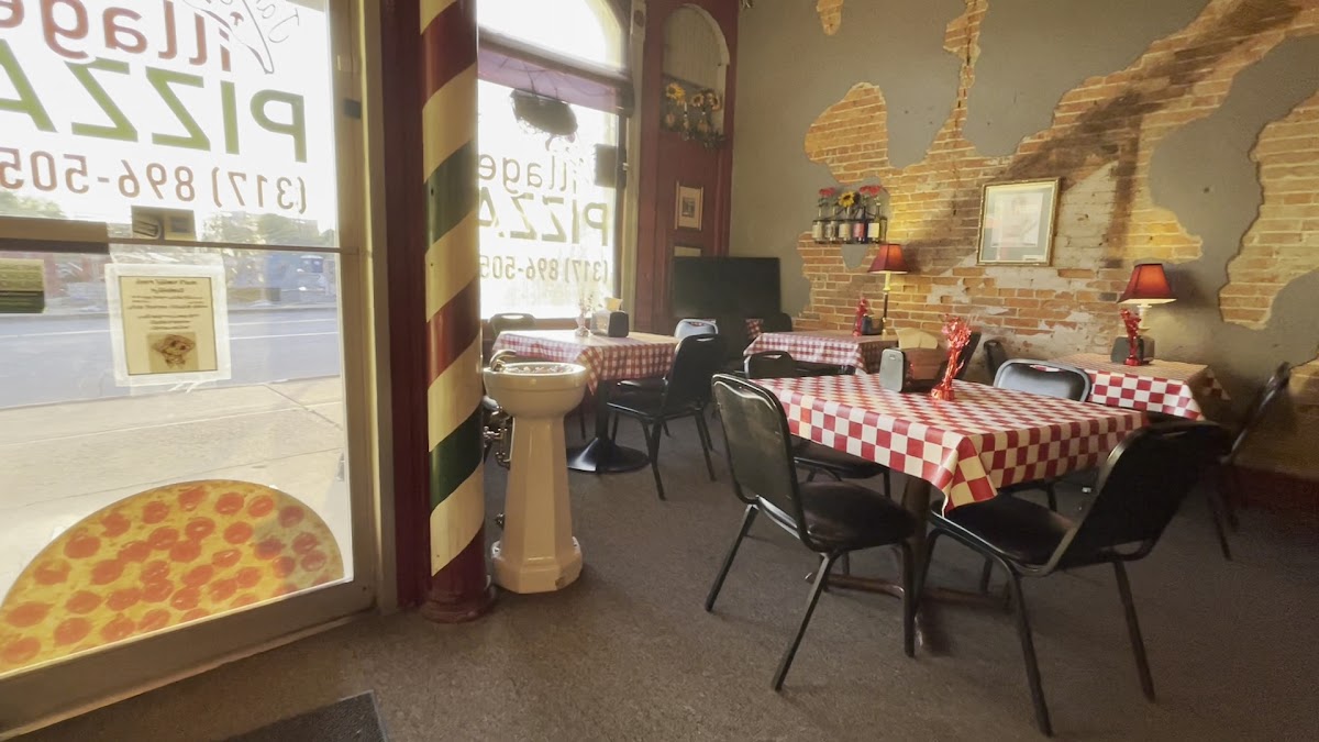 Luca's Pizza & Grill-2