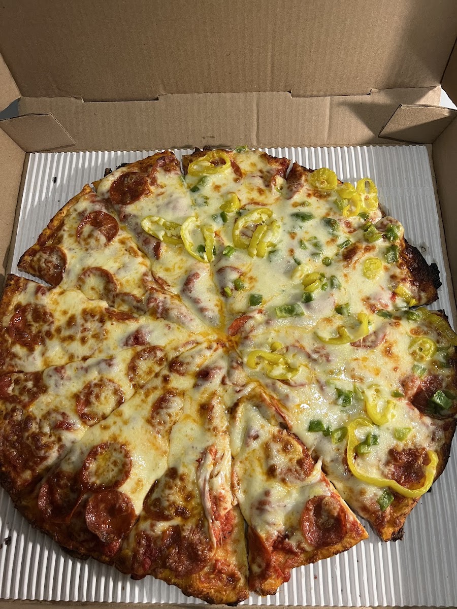Luca's Pizza & Grill-8