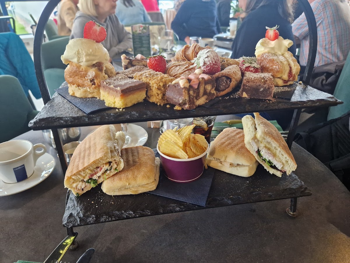 Luciano's At Middlebrook-4
