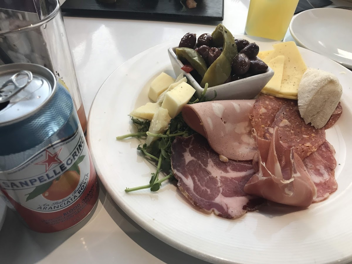Luciano's At Middlebrook-8