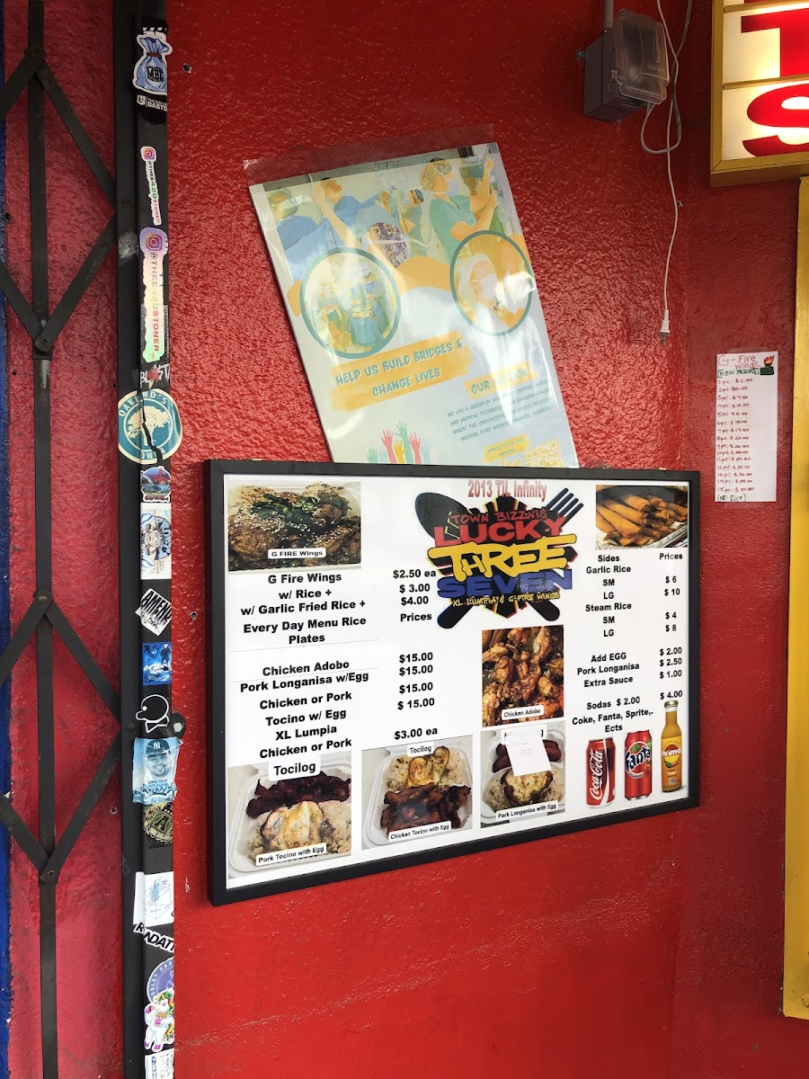 Menu Lucky Three Seven-1