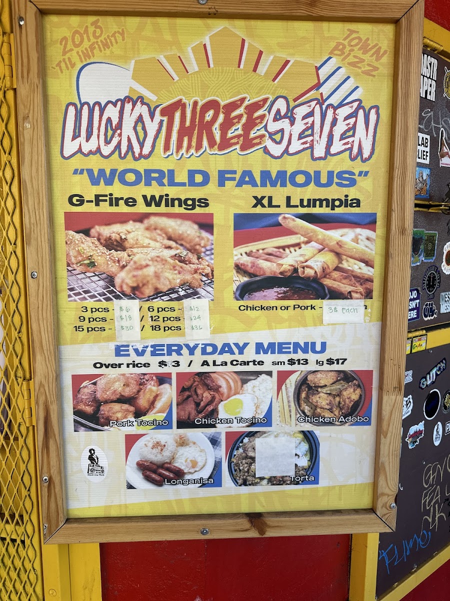 Menu Lucky Three Seven-4