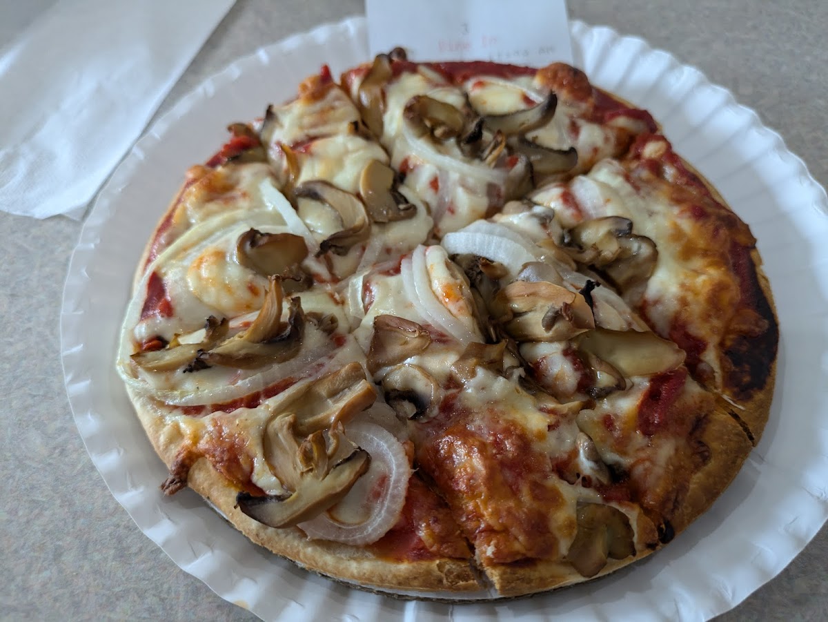 Luigi's Pizza-9