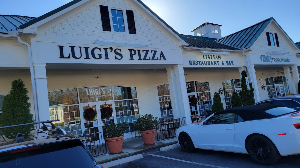 Luigi's Restaurant Bar & Pizzeria