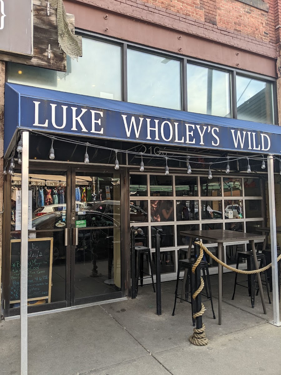Luke Wholey's Wild Alaskan Grille