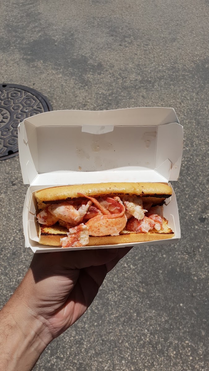 Luke's Lobster Brooklyn Bridge Park-8
