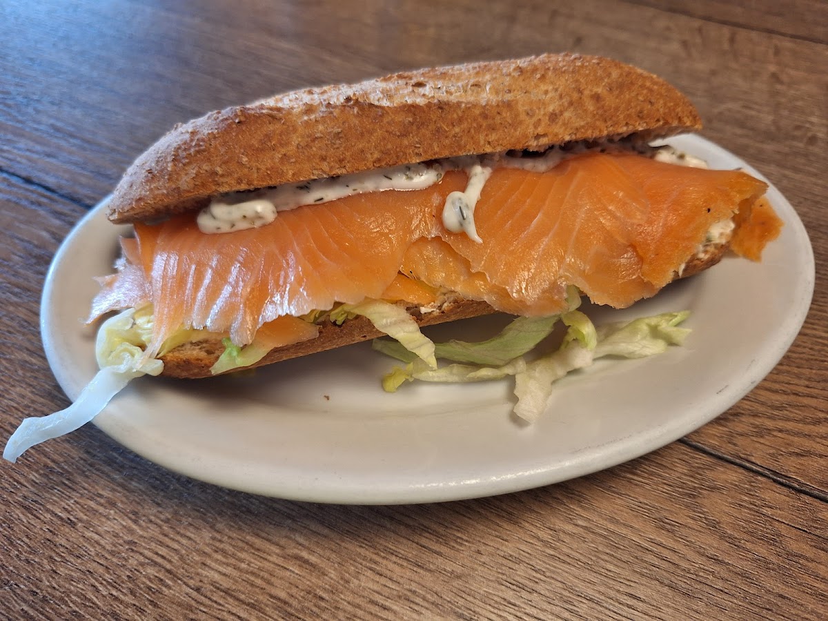 Lunch & Frituursalon Oase-10