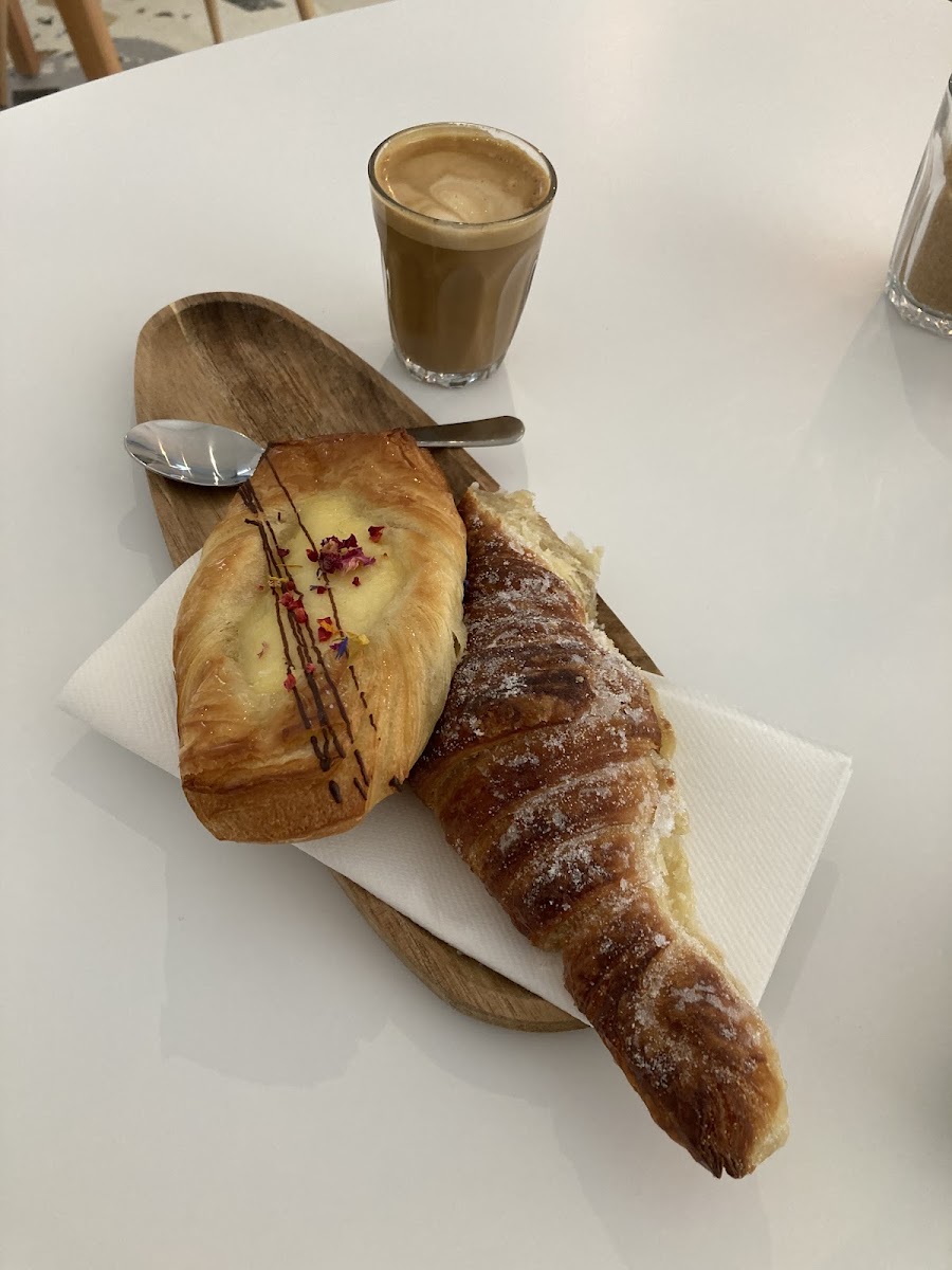 Lunita Pasteleria Bristol-5