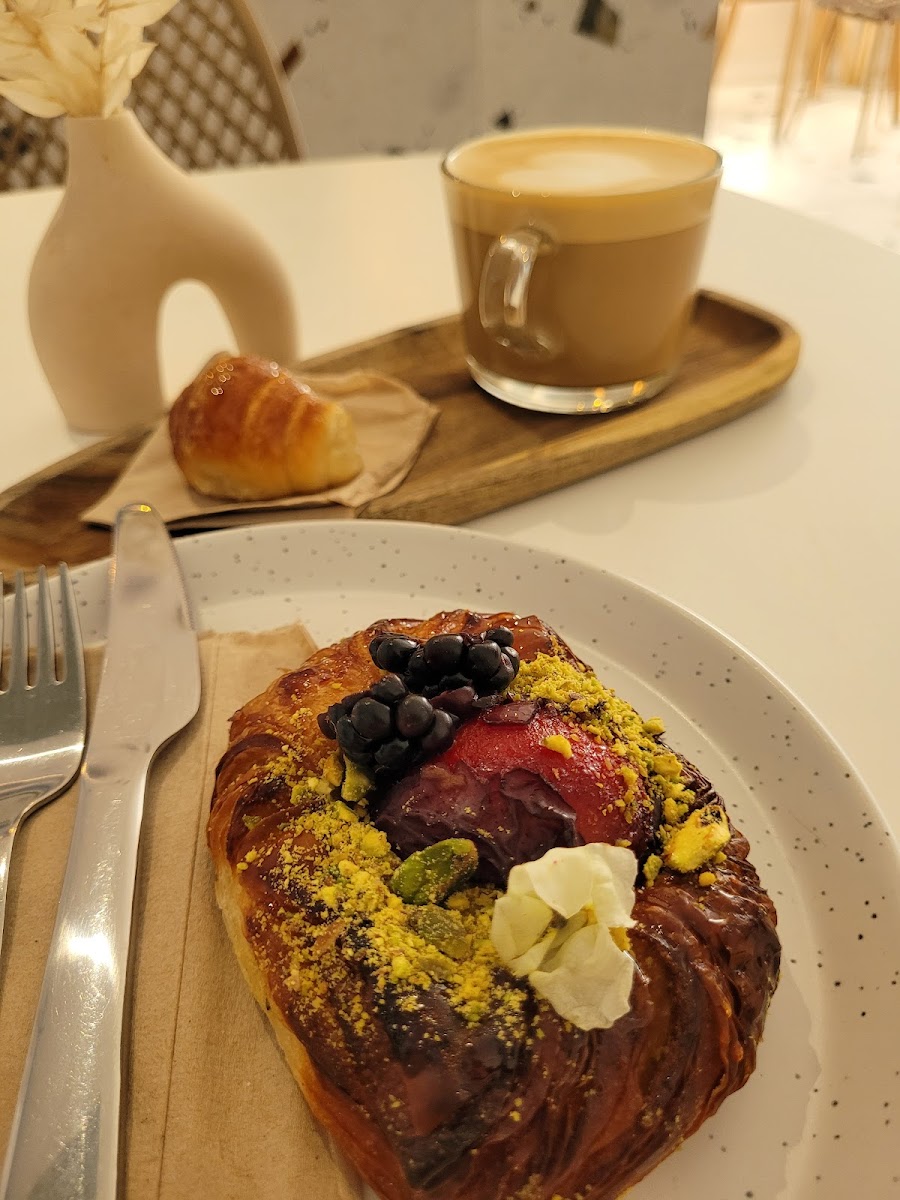 Lunita Pasteleria Bristol-9