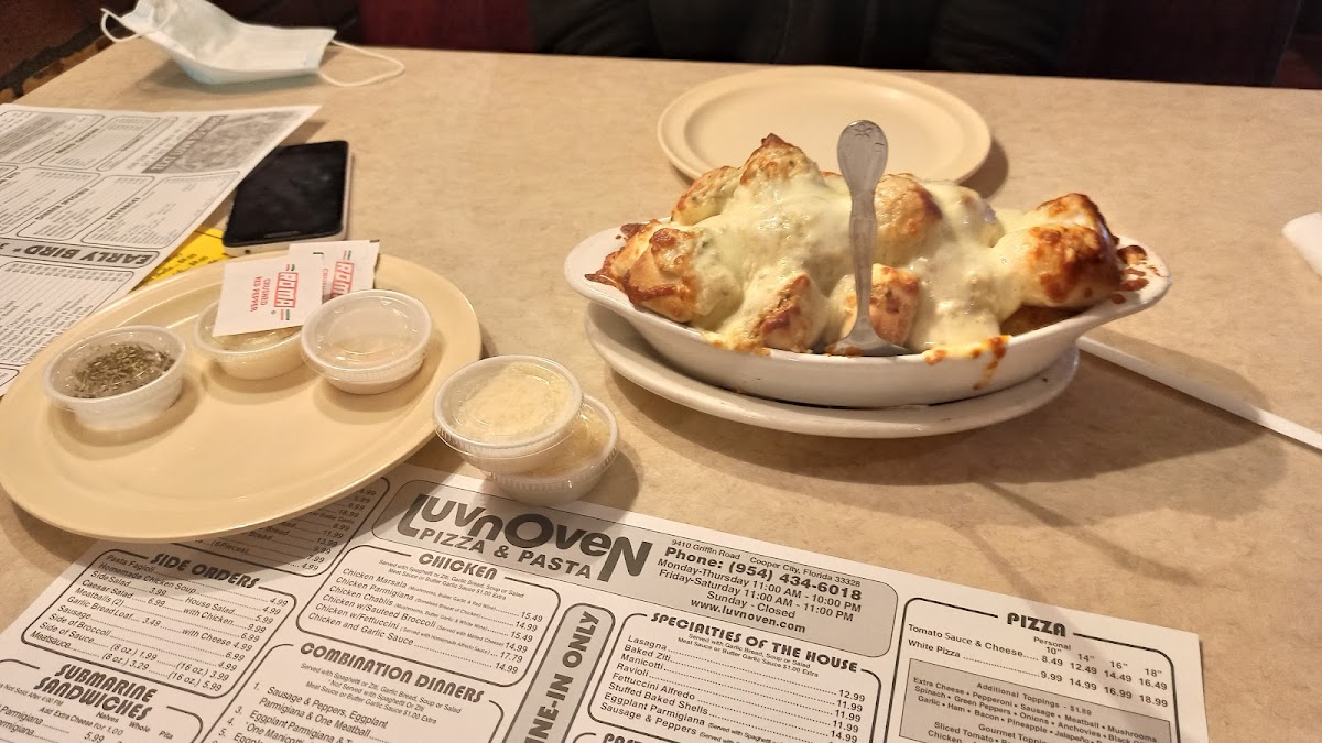 Luv'n Oven Pizza & Pasta-6
