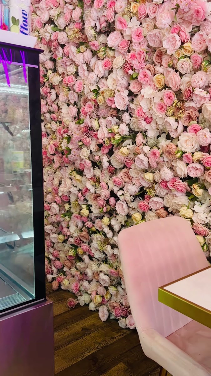 Menu Luxe Blooms Flower Cafe-8