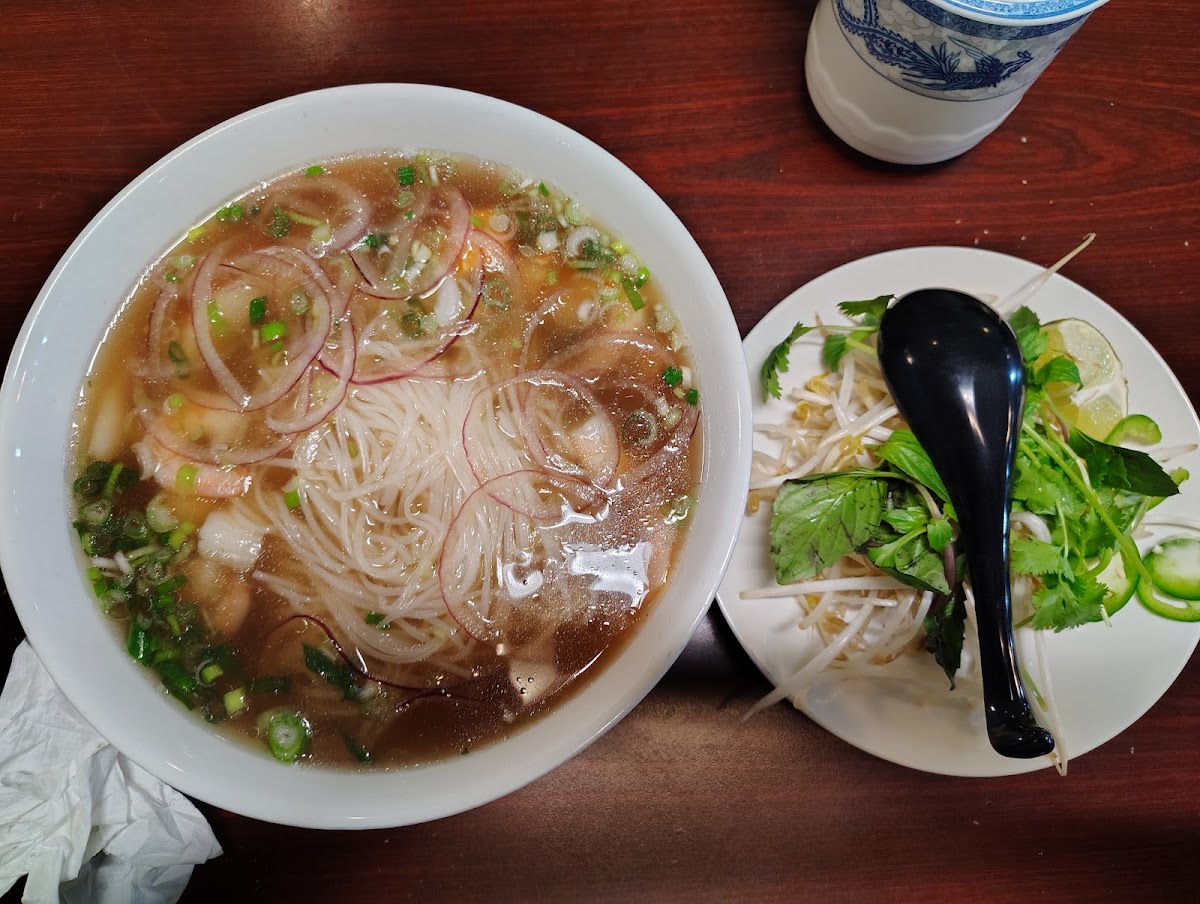 Lyli Viet-Thai Cuisine - Phomous-4