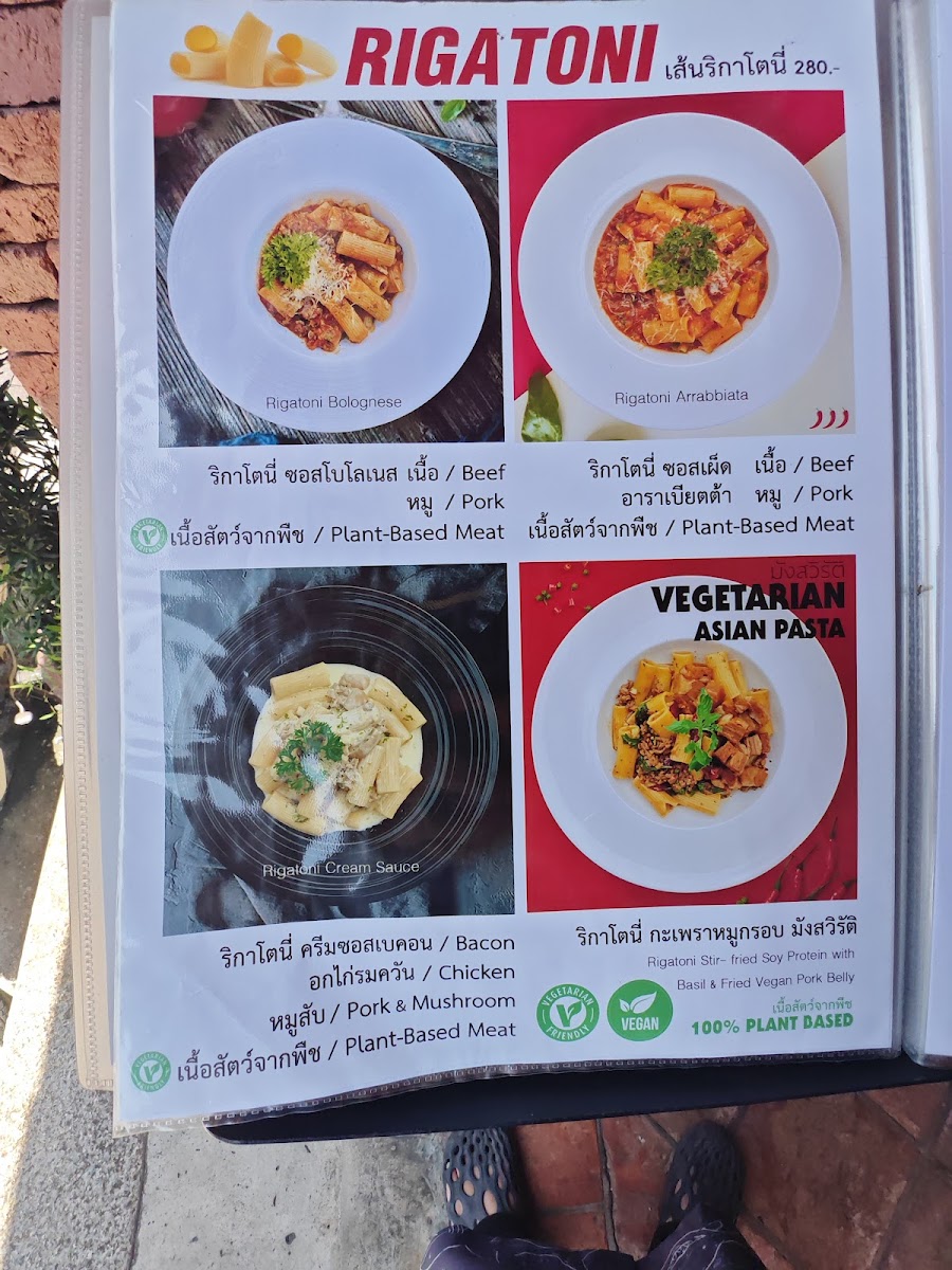 Menu Lyn's The Shanghai Cafe'-8