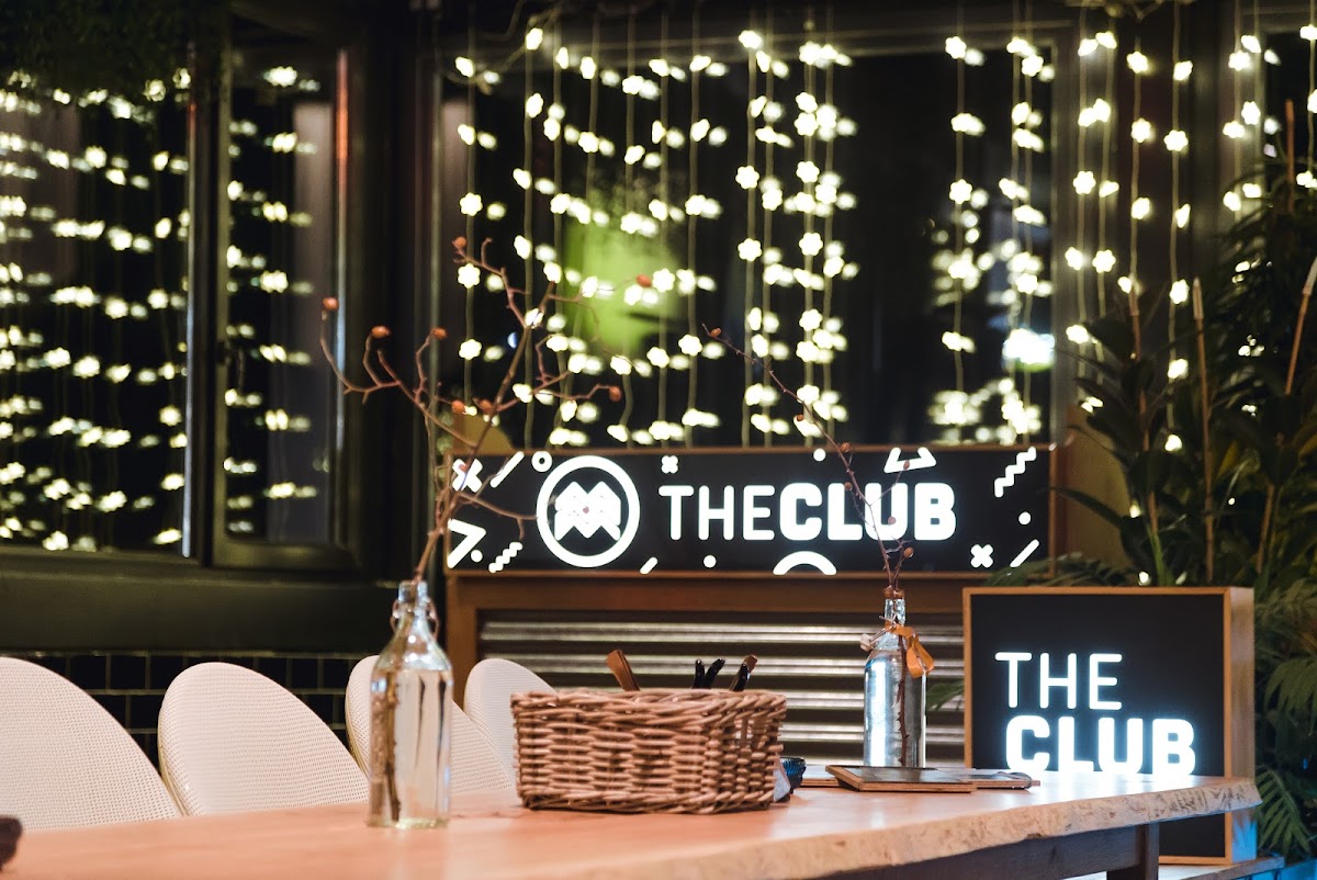 M The Club