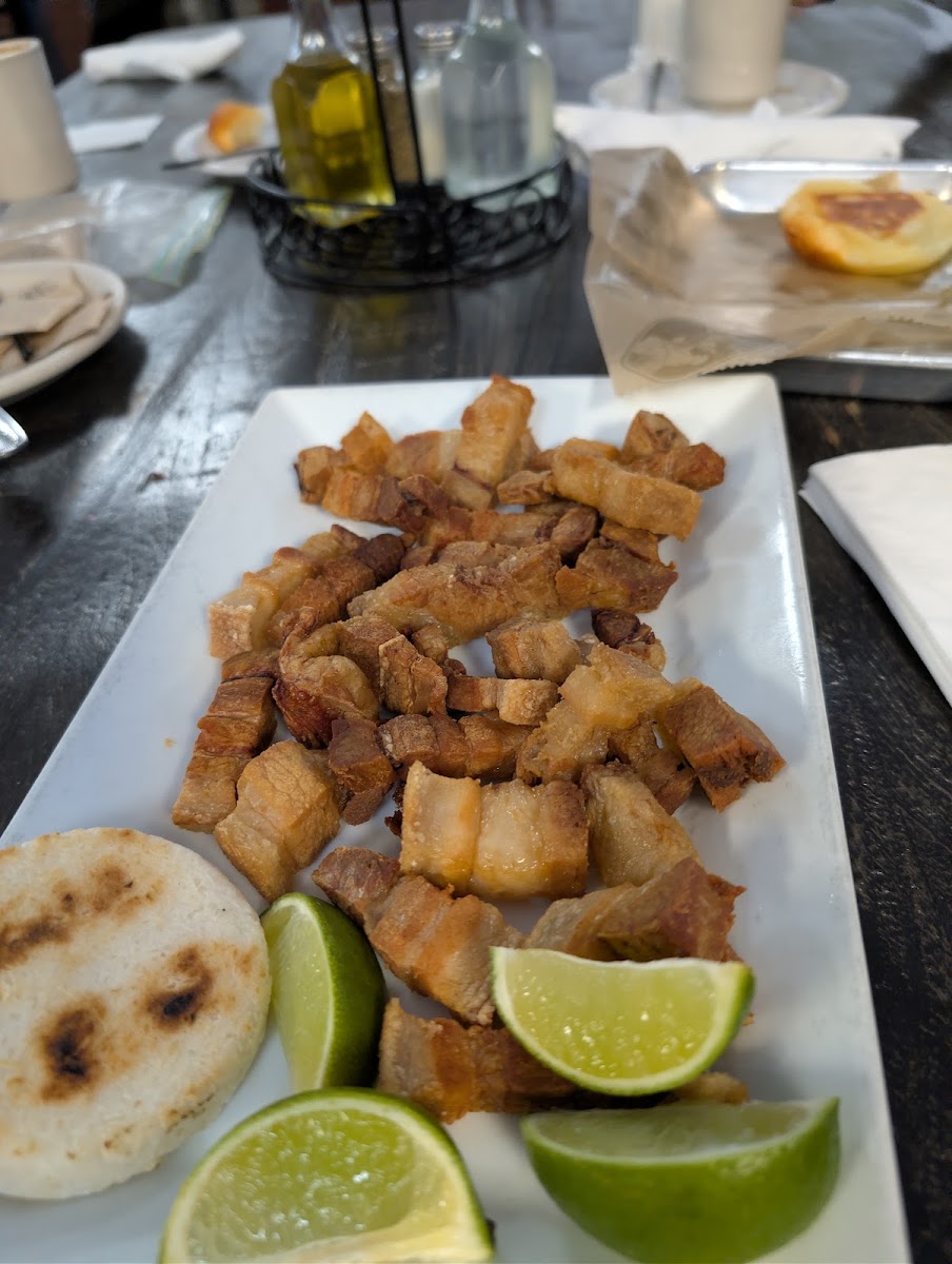 Macita's Restaurant & Bakery - Cutler Bay-4