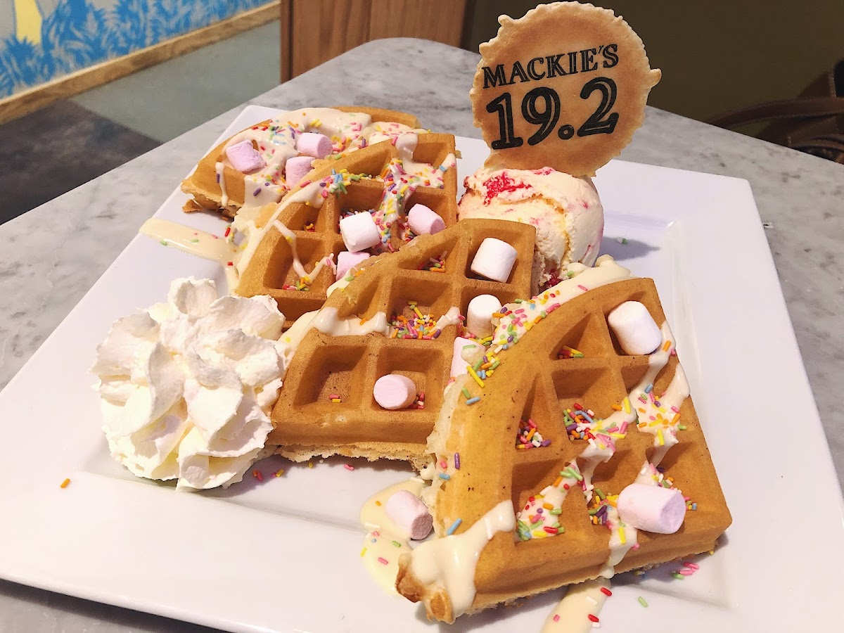 Mackie's 19.2-5