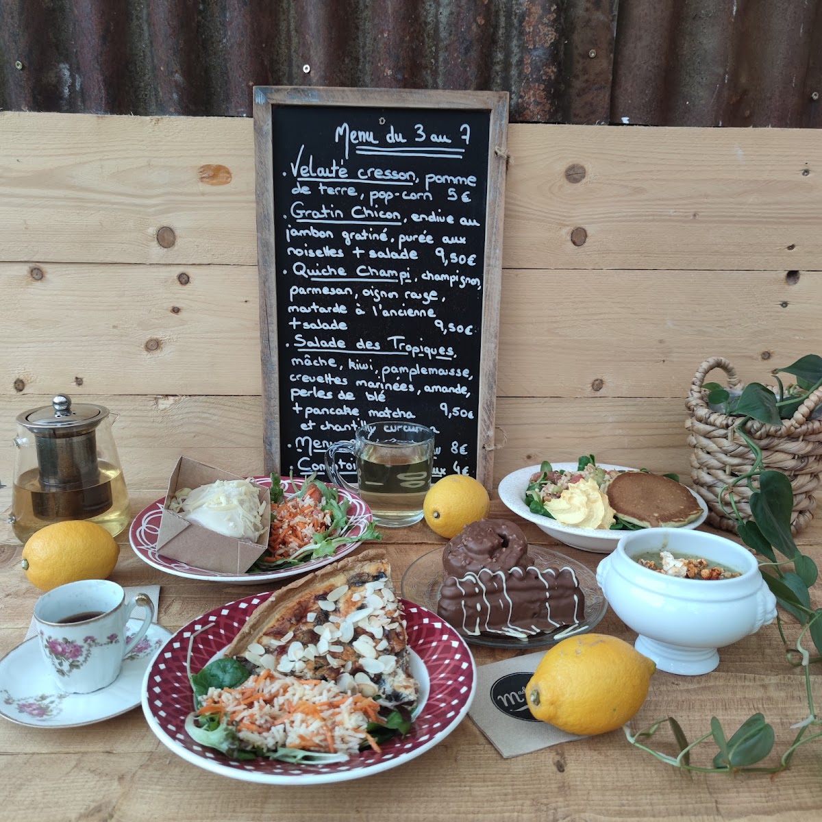 Menu Madame Moustache-2