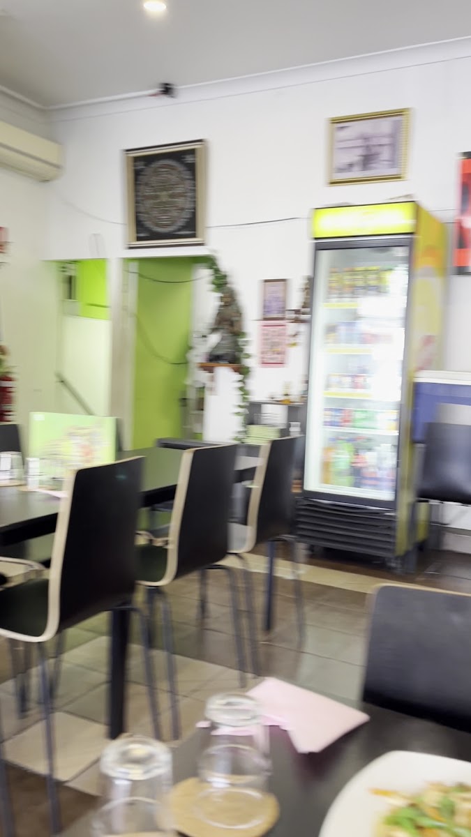 Mae Moon Thai Restaurant-2