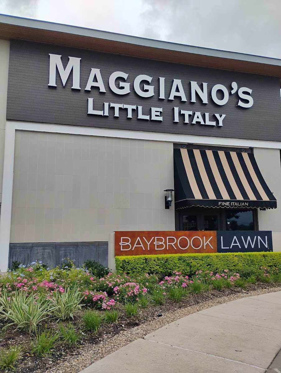 Maggiano's Little Italy