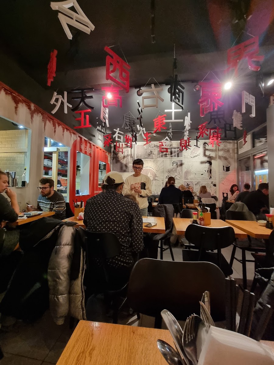 Maggie Sushi Bar-4