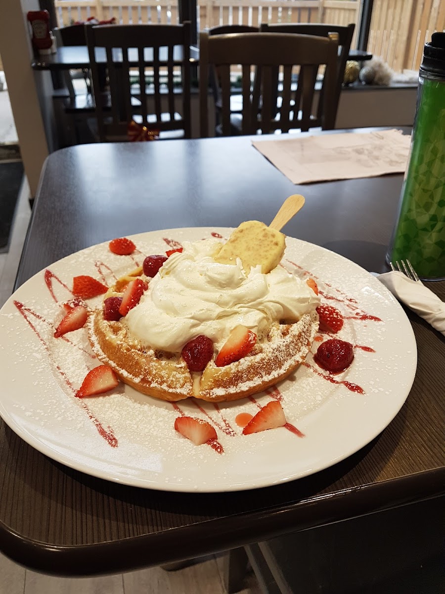 Maggie's Diner-10