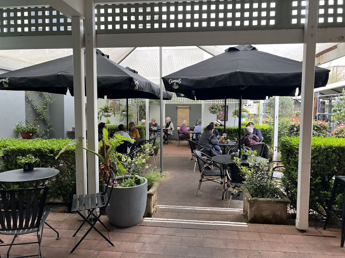 Magnolia Cafe