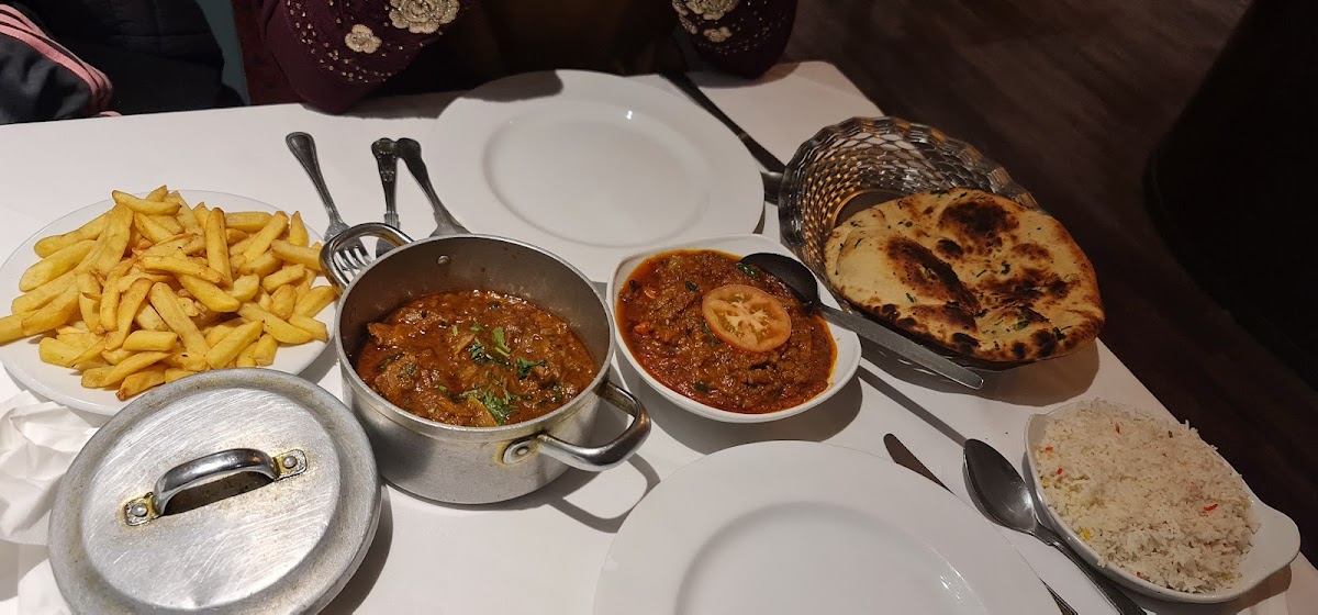 Maharani Indian And Bangladeshi Cuisine-8