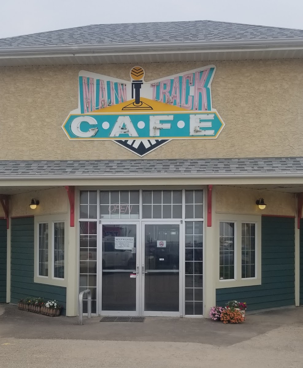 Main Track Cafe-4