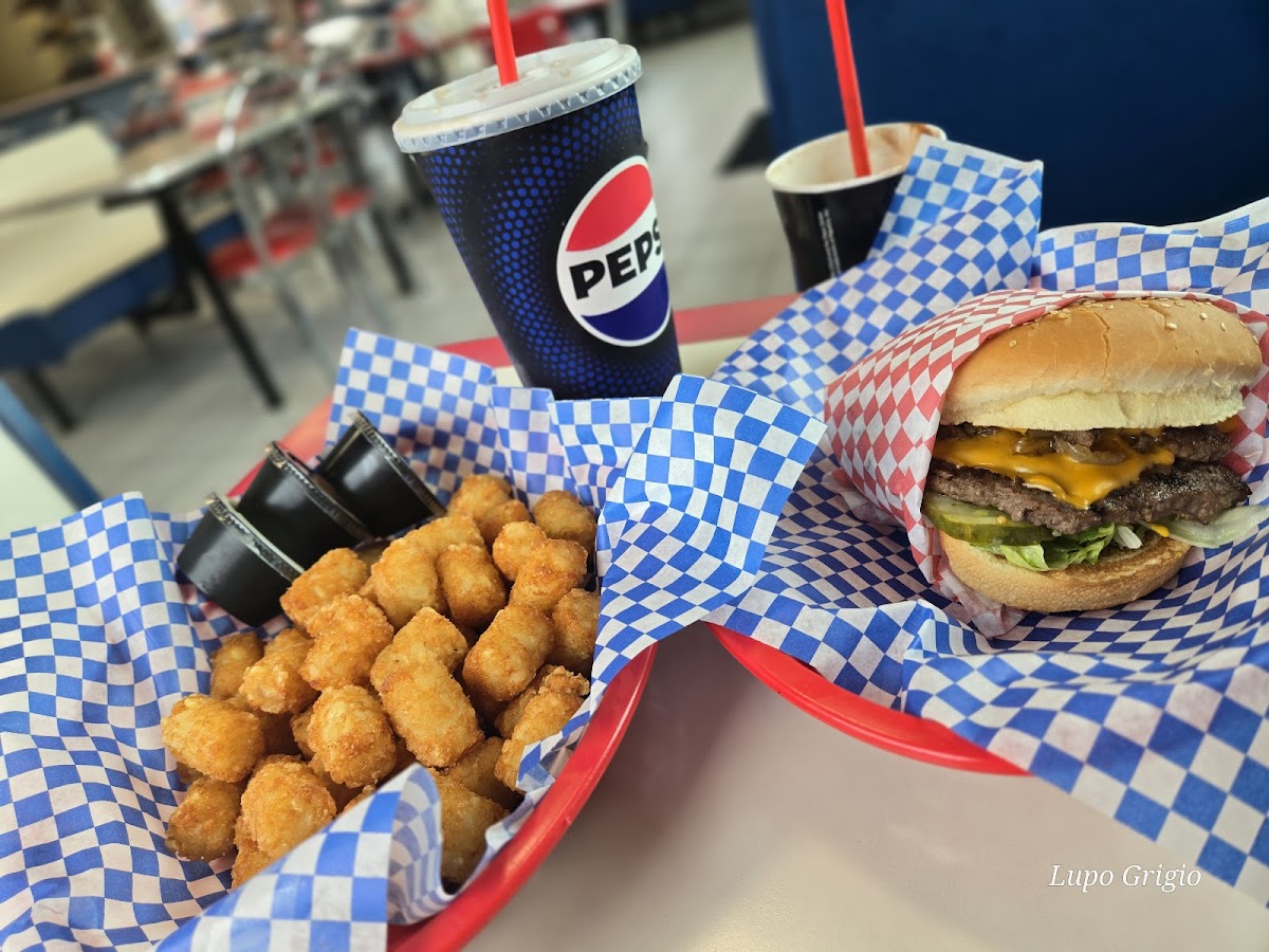 Major's Burgers-2