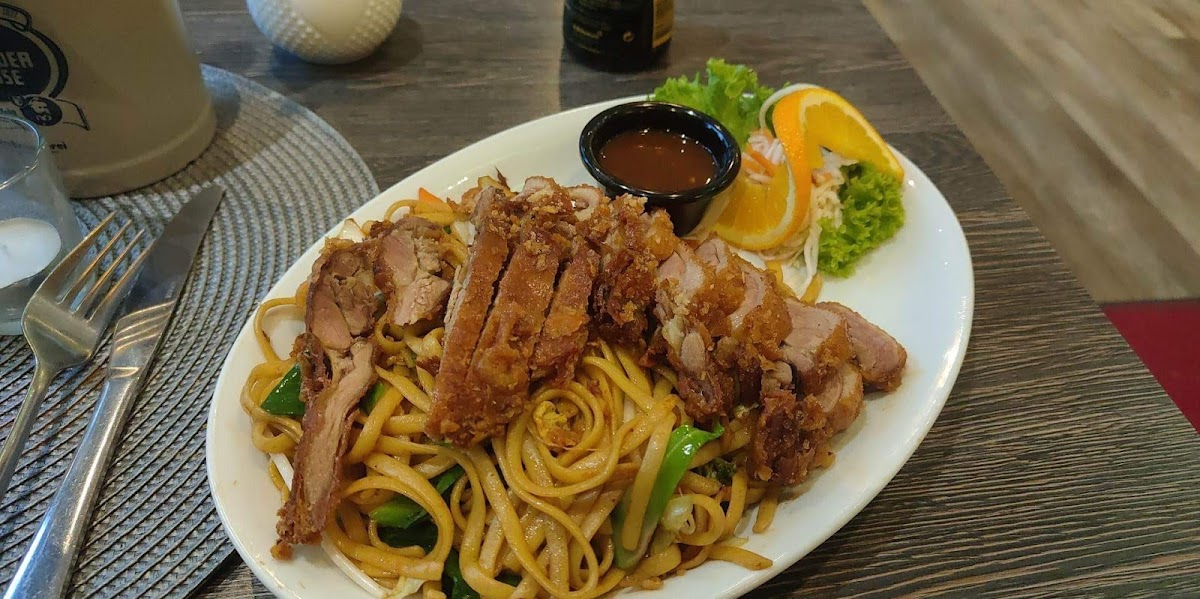 Makalu Kitchen-8