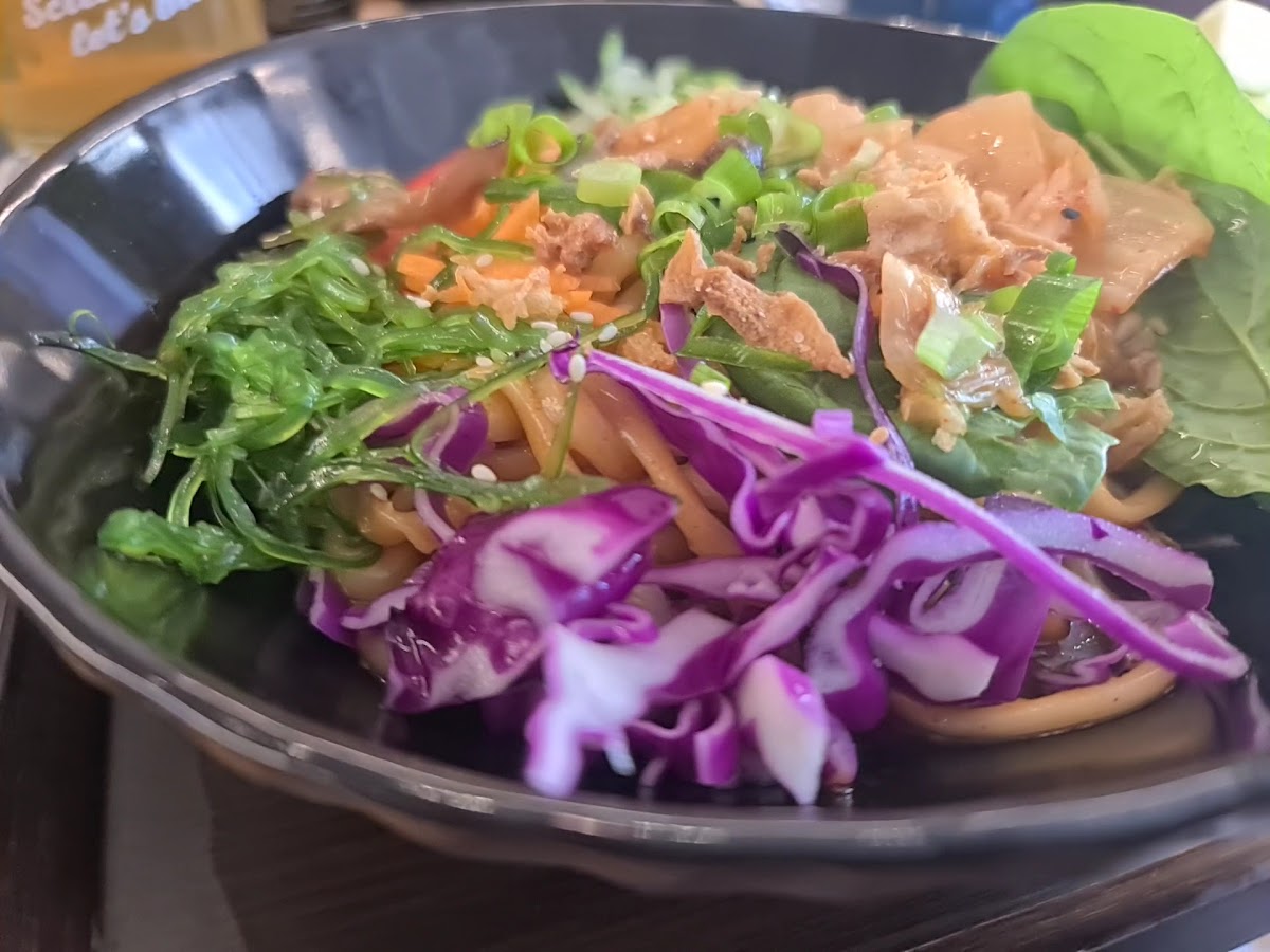 Makani Korean Bowls & Rolls-2